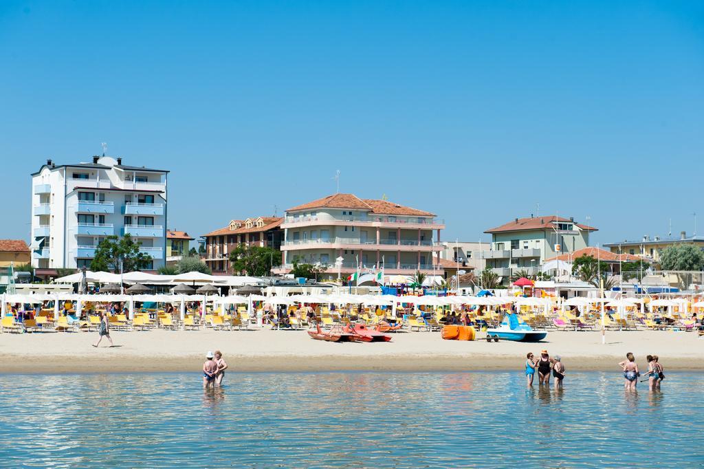 Albergo Villa Mauri Rimini Exterior photo