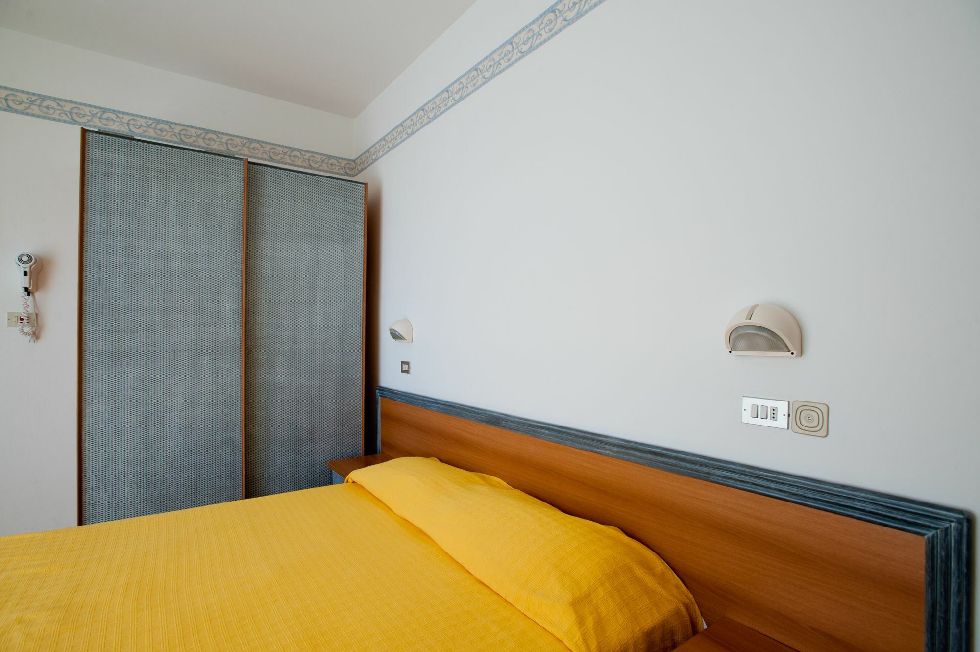 Albergo Villa Mauri Rimini Exterior photo